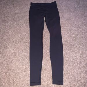 Lululemon leggings, size 6